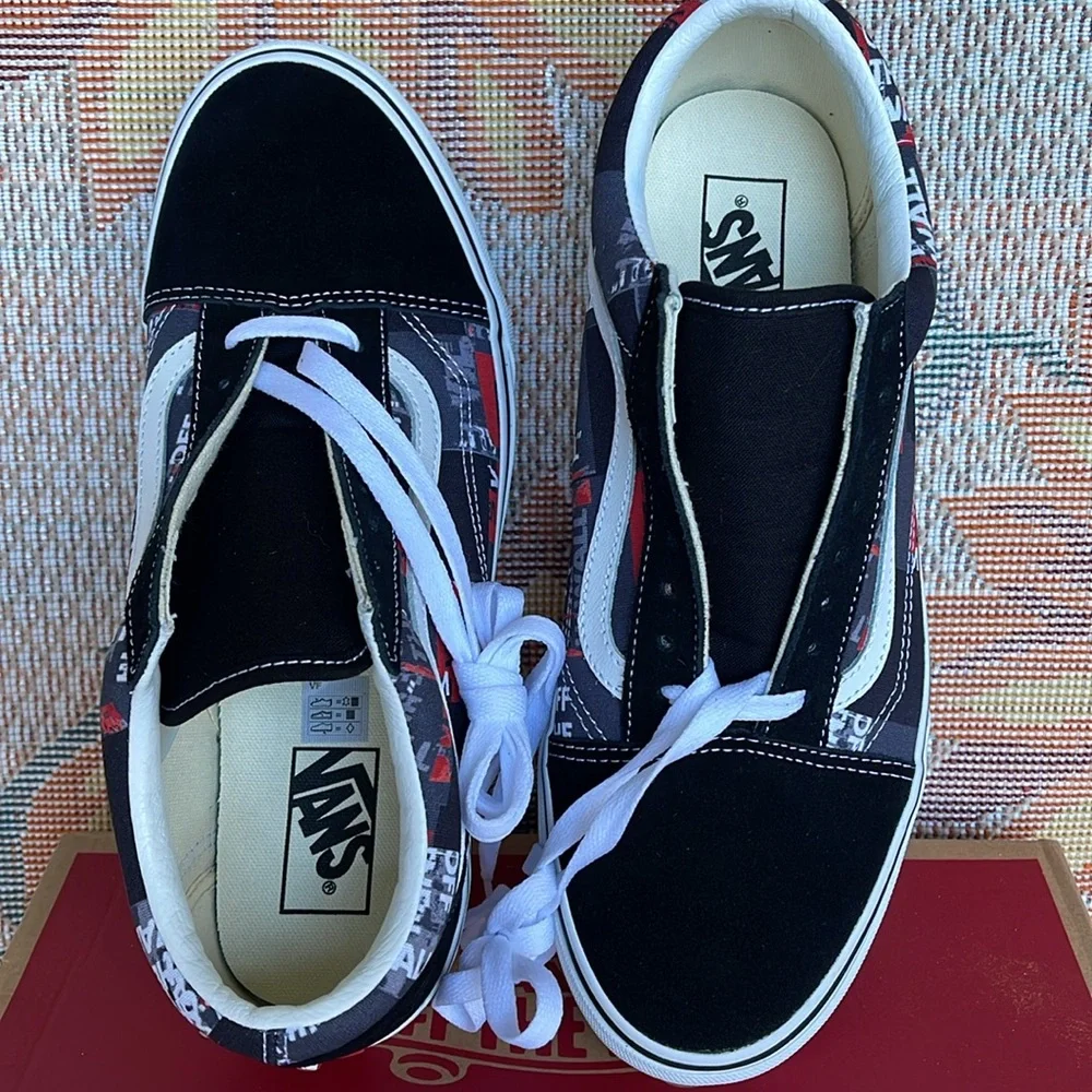 Vans Men’s Old Skool (Packing Tape) Black/Red/ VN0A4U3BWZ4 Sneakers